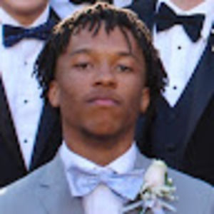 Meet your Posher, Ceejay